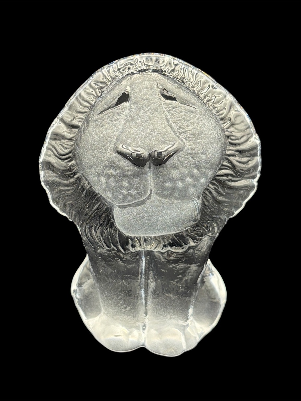 Royal Krona Sweden Lion Sculpture Paperweight Full Lead Crystal